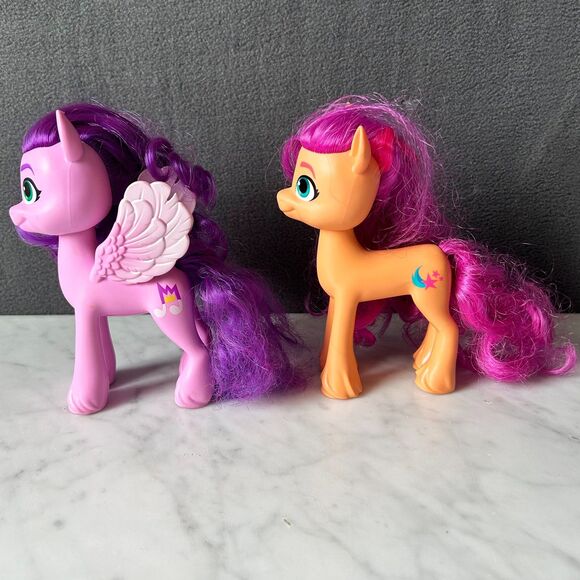 My Little Pony Lot of 5 Ponies & 3 Books Passport To Reading/Reading Together - Picture 2 of 11